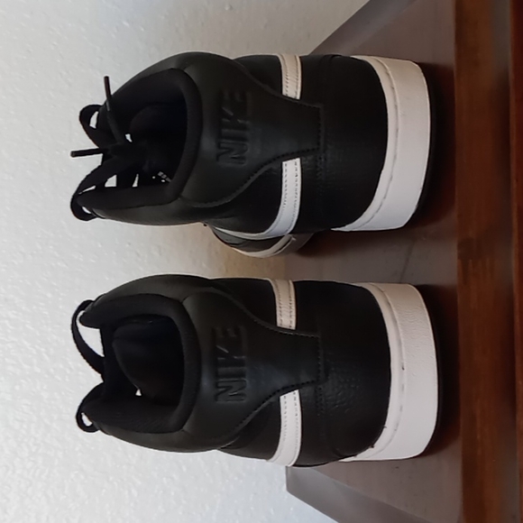 Nije Court Vision Mid size 11 - Picture 4 of 7